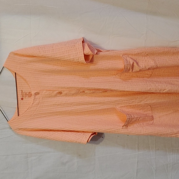 Women's Plus Size Robe - Picture 3 of 6